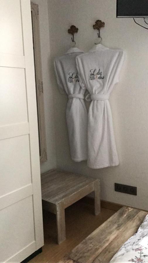 Guestsuite Lady Anna بروج المظهر الخارجي الصورة